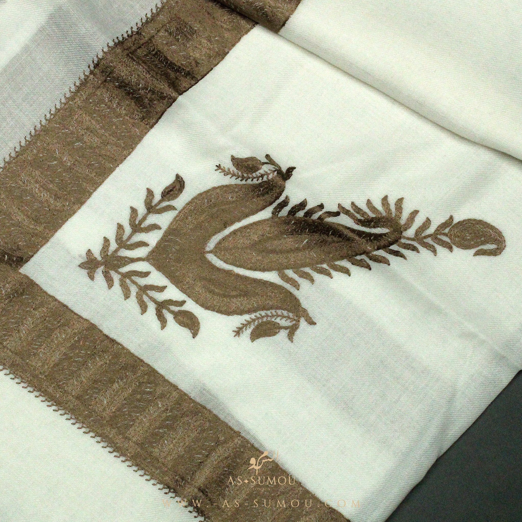 PREMIUM WHITE AUTHENTIC YEMENI SHEMAGH SCARF WH21