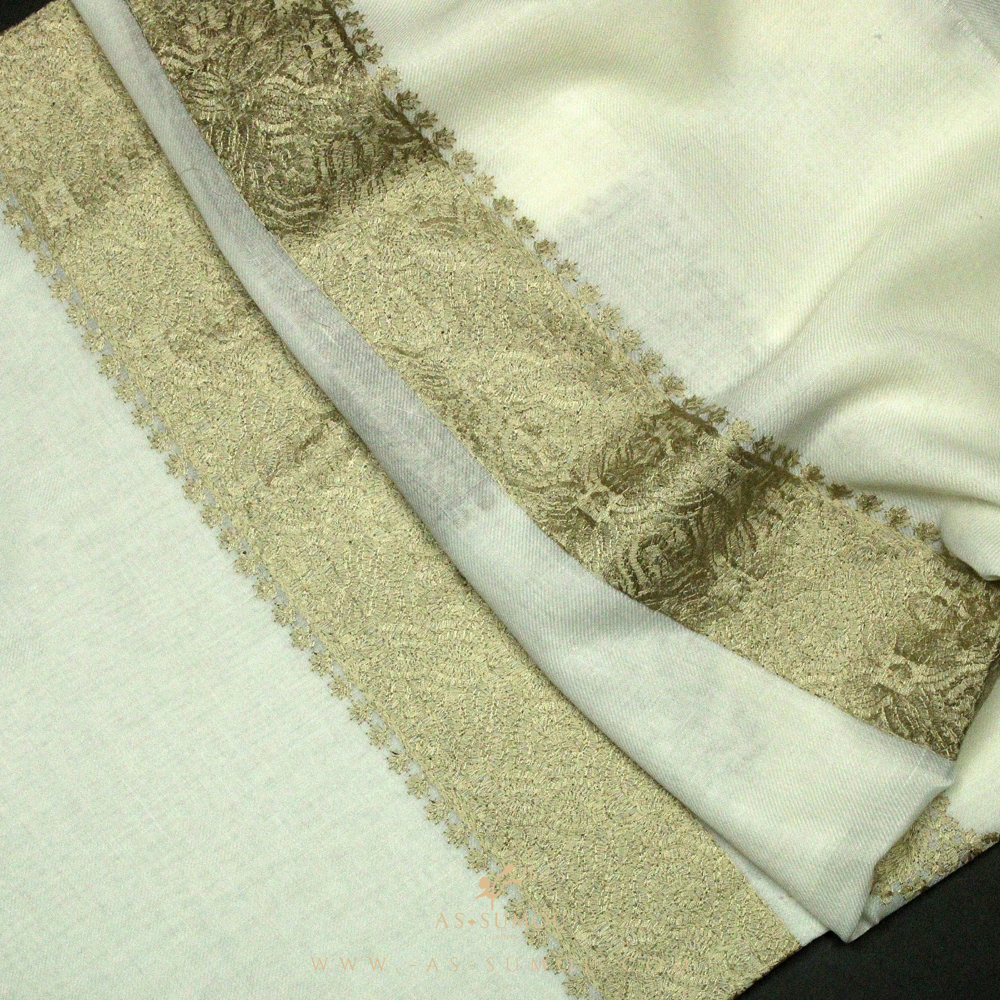 PREMIUM WHITE AUTHENTIC YEMENI SHEMAGH SCARF WH81