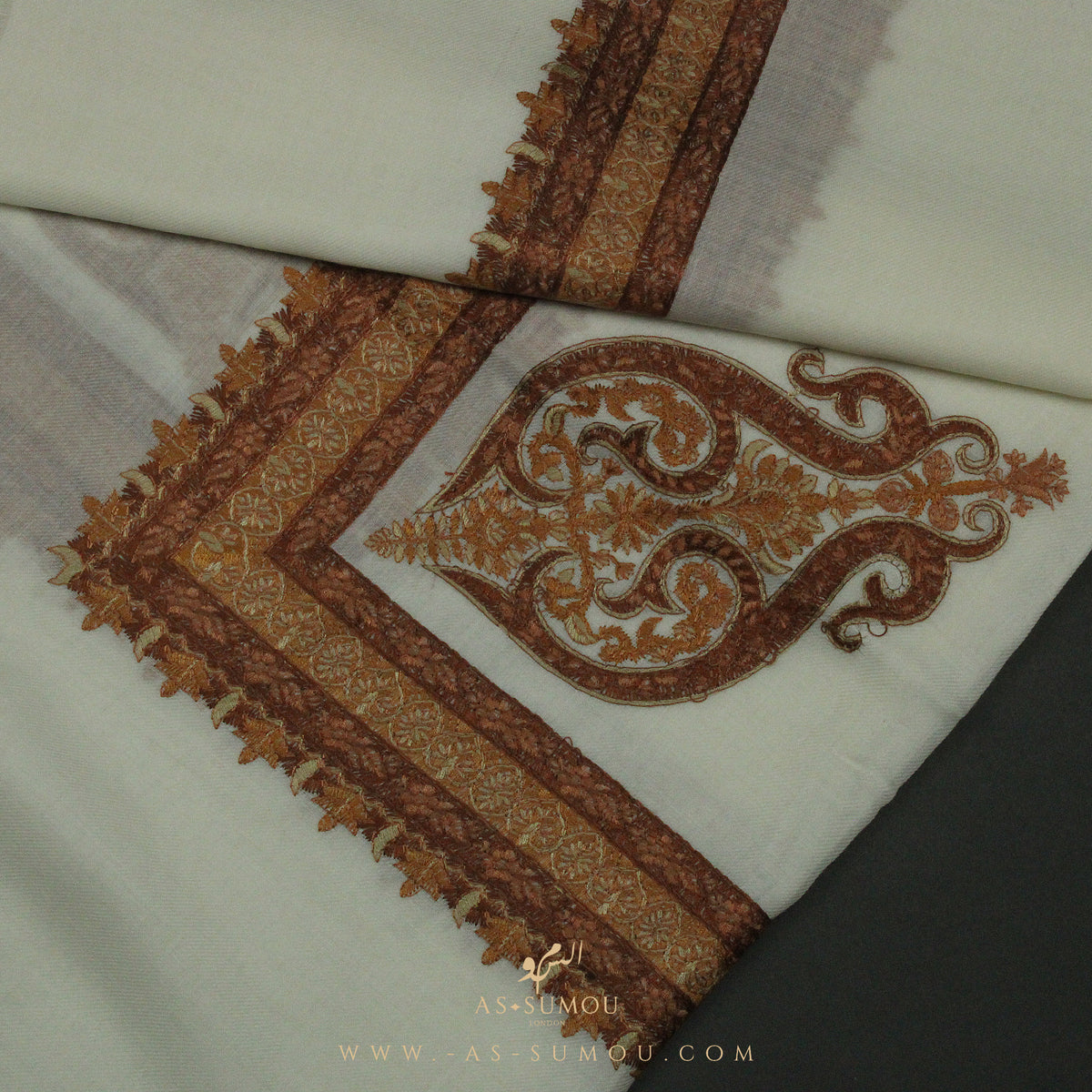 PREMIUM WHITE AUTHENTIC YEMENI SHEMAGH SCARF WH96