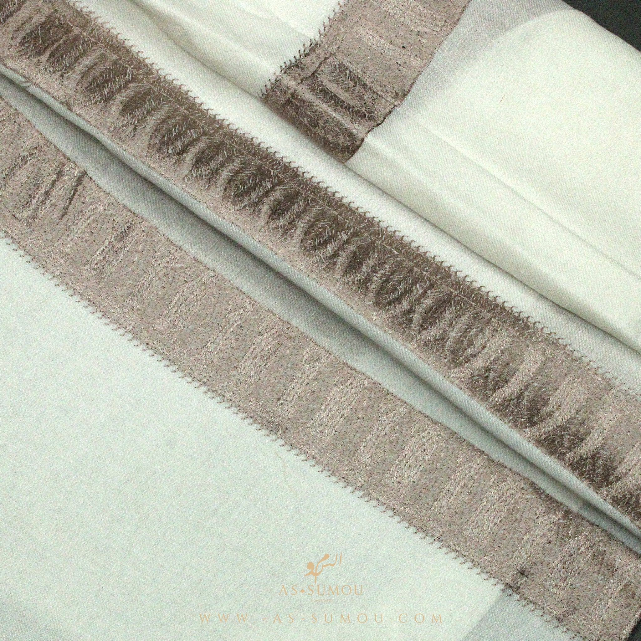 PREMIUM WHITE AUTHENTIC YEMENI SHEMAGH SCARF WH24