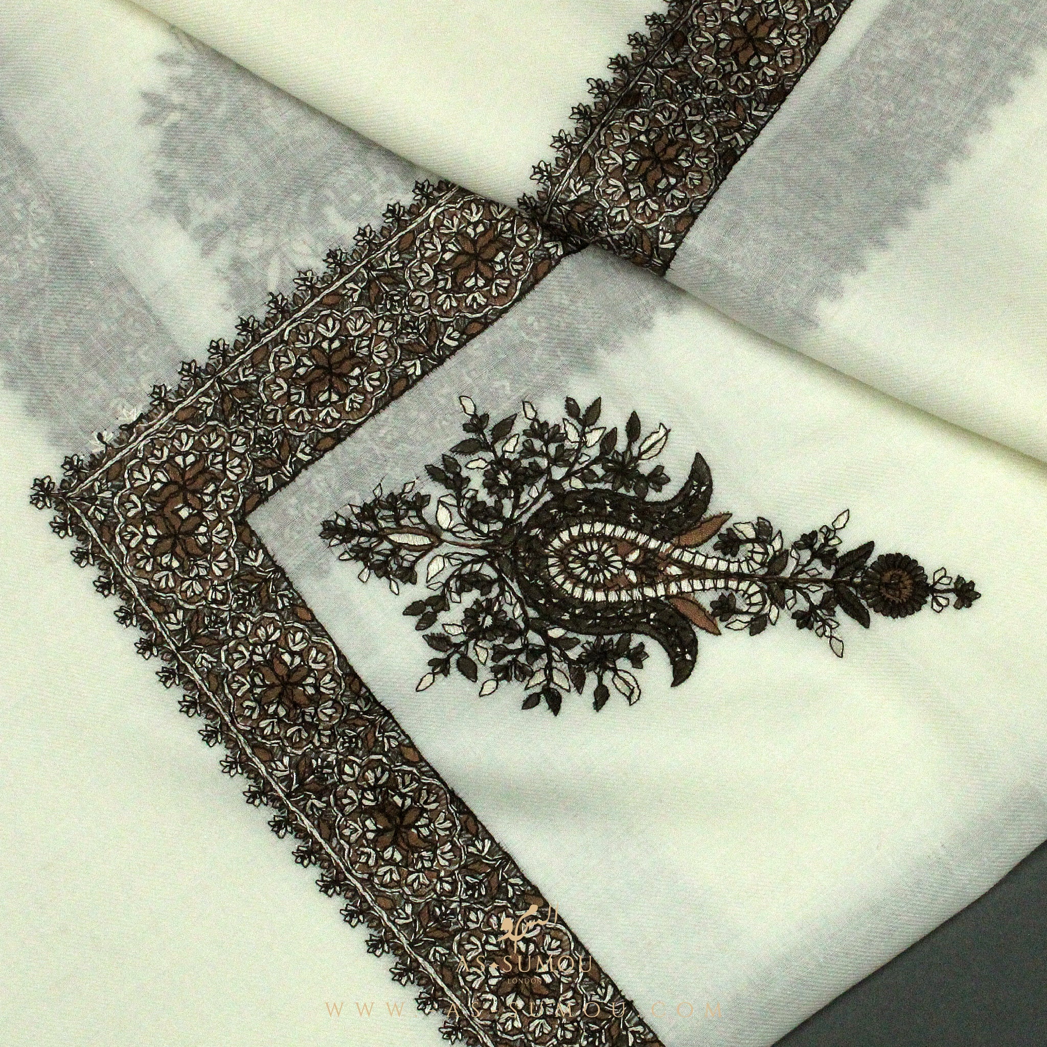 PREMIUM WHITE AUTHENTIC YEMENI SHEMAGH SCARF WH29