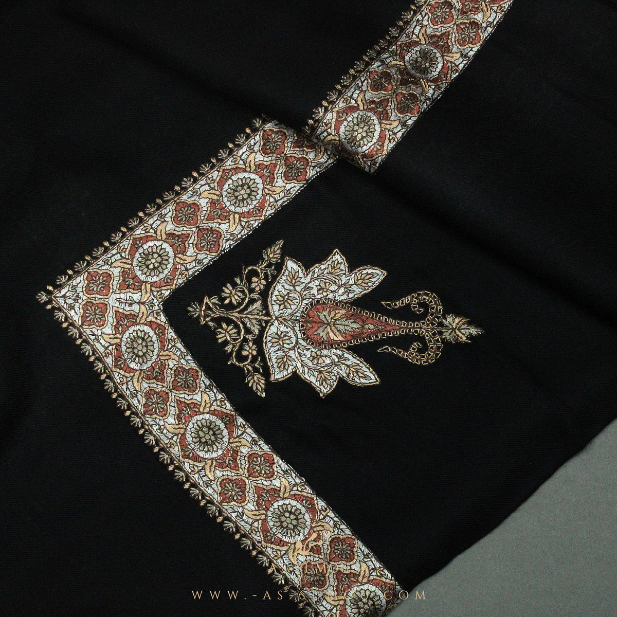 PREMIUM BLACK AUTHENTIC YEMENI SHEMAGH SCARF BL15