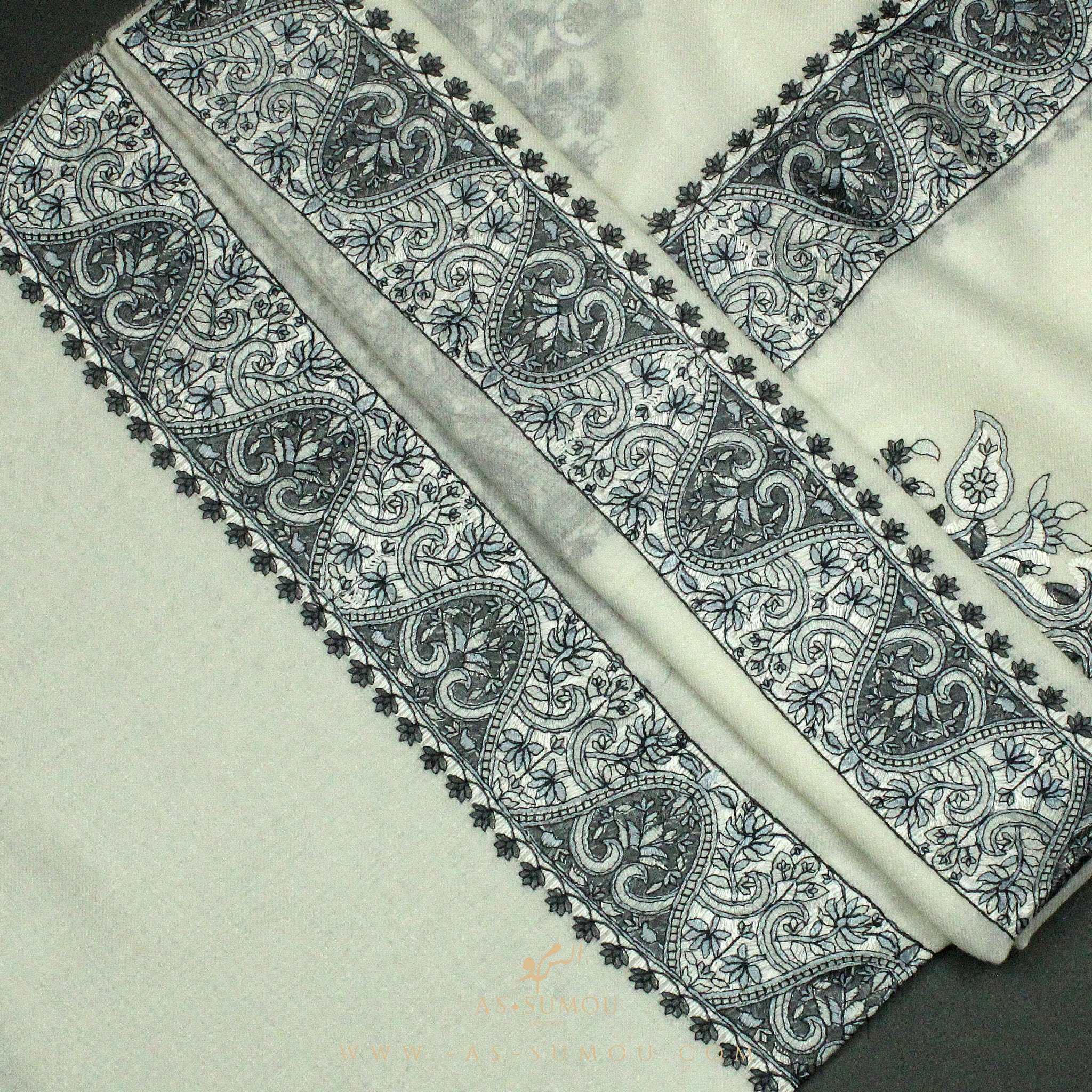 PREMIUM WHITE AUTHENTIC YEMENI SHEMAGH SCARF WH28