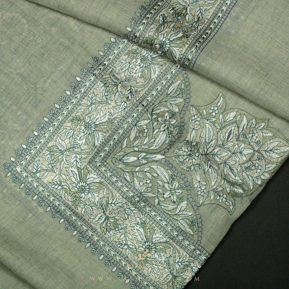 PREMIUM BEIGE AUTHENTIC OMANI MASSAR SCARF OM38