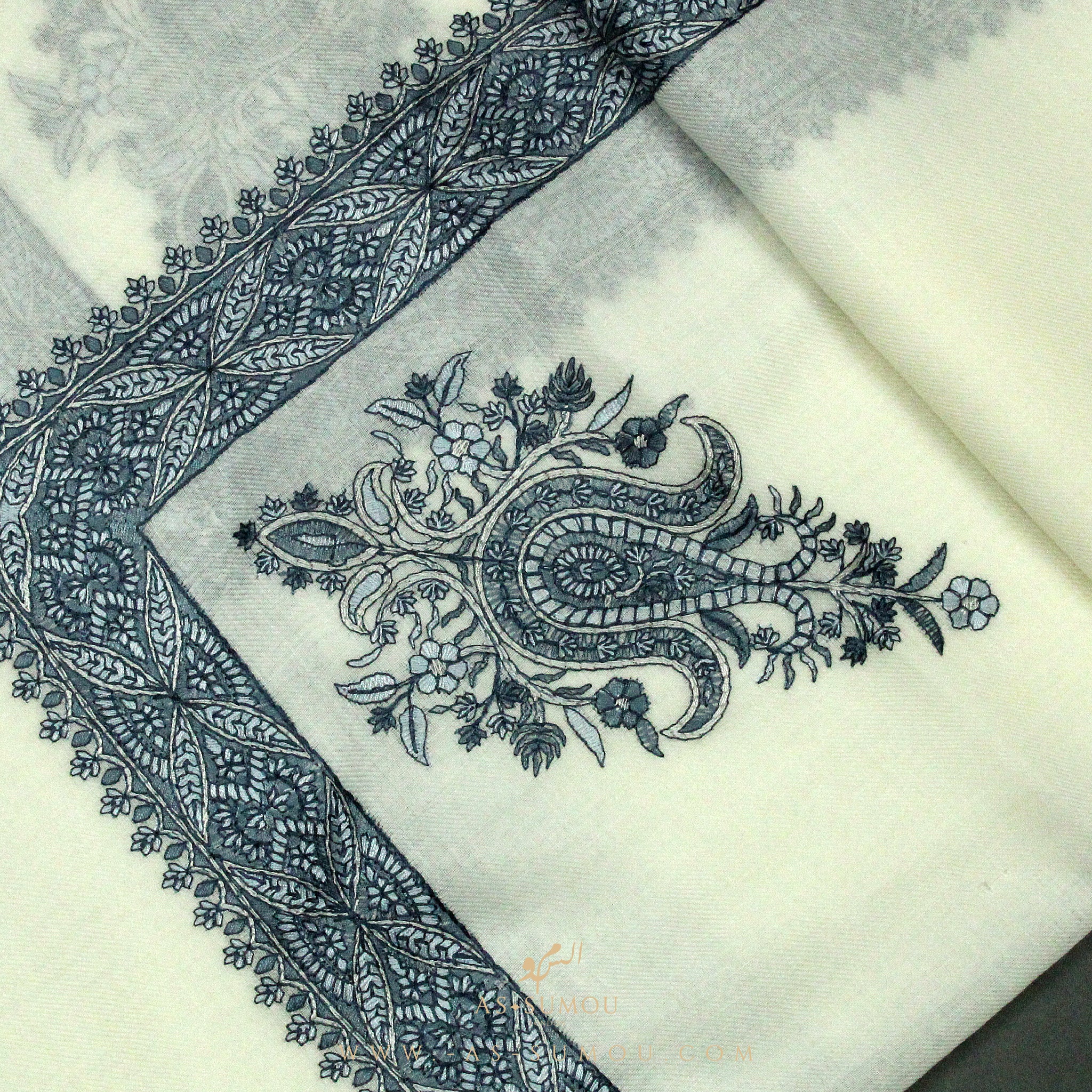 PREMIUM WHITE AUTHENTIC YEMENI SHEMAGH SCARF WH11