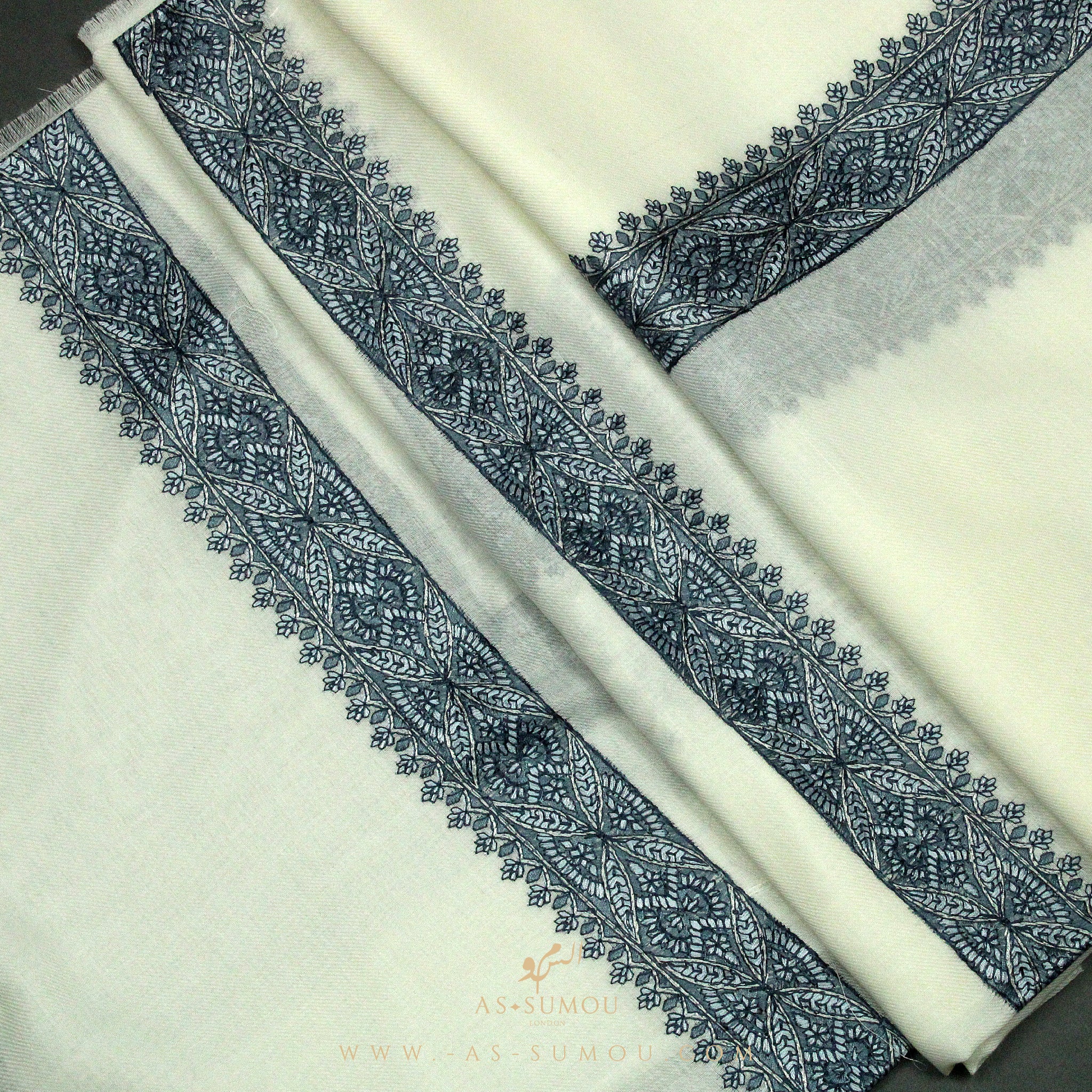 PREMIUM WHITE AUTHENTIC YEMENI SHEMAGH SCARF WH11